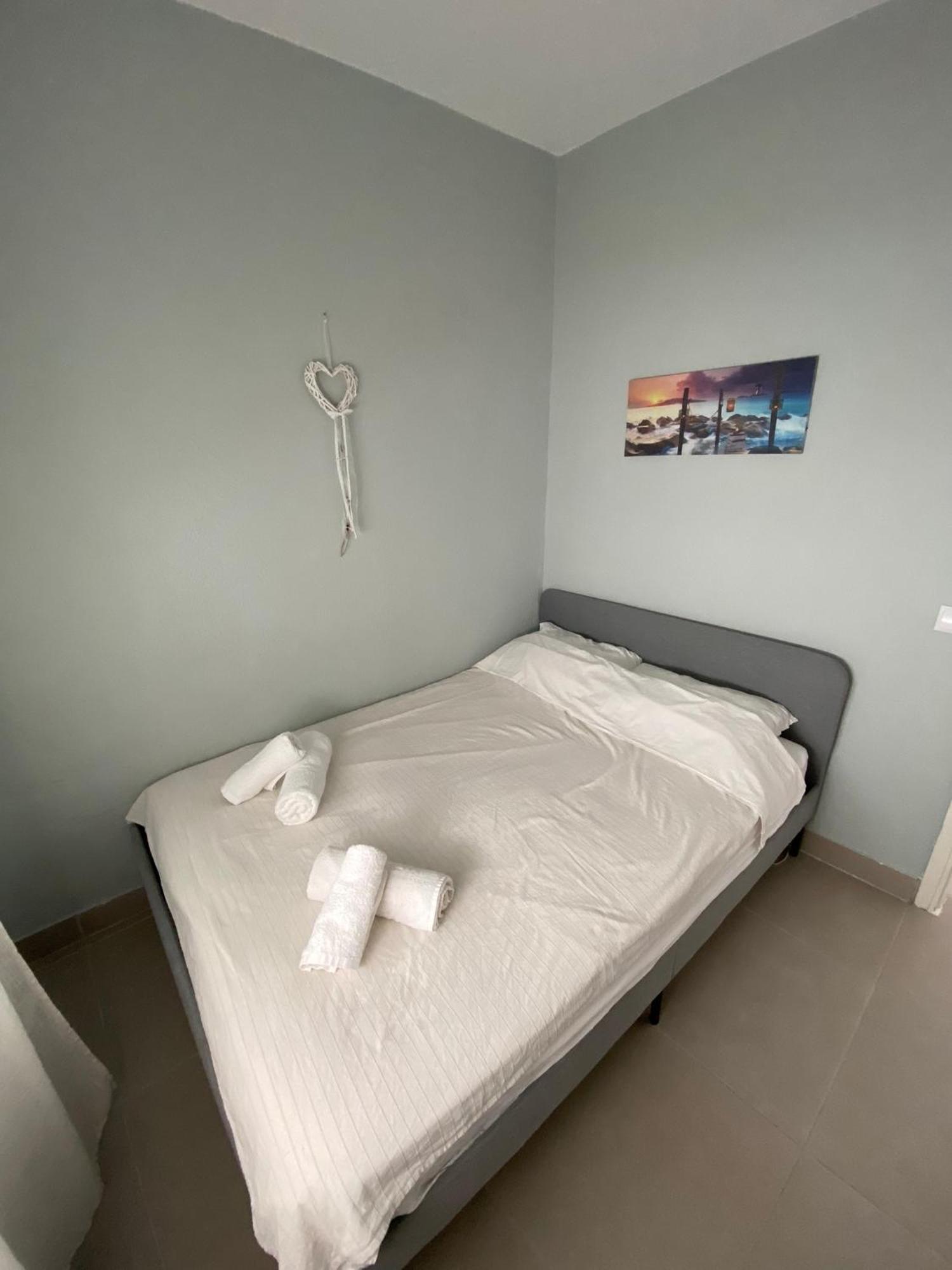 Mimi'S Apartments Polychrono Ngoại thất bức ảnh